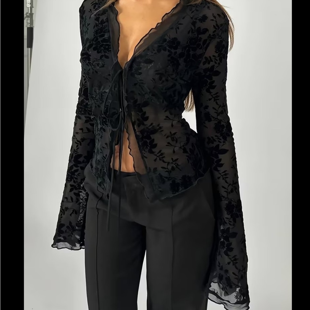 NEW CCB Velvet Floral Black Sheer Tie-Up Flare Sleeve Ruffle Blouse Cover-Up XS